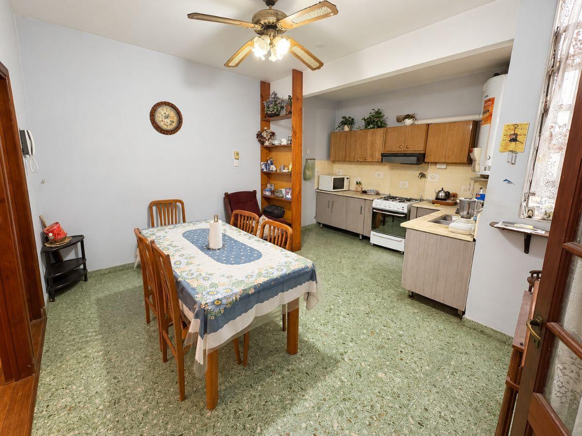 Foto de Casa 3 ambientes con garaje y amplia terraza en Pñeyro, imagen 4