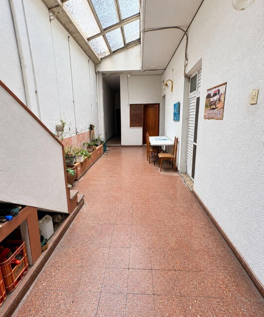 Foto de Casa 3 ambientes con garaje y amplia terraza en Pñeyro, imagen 2
