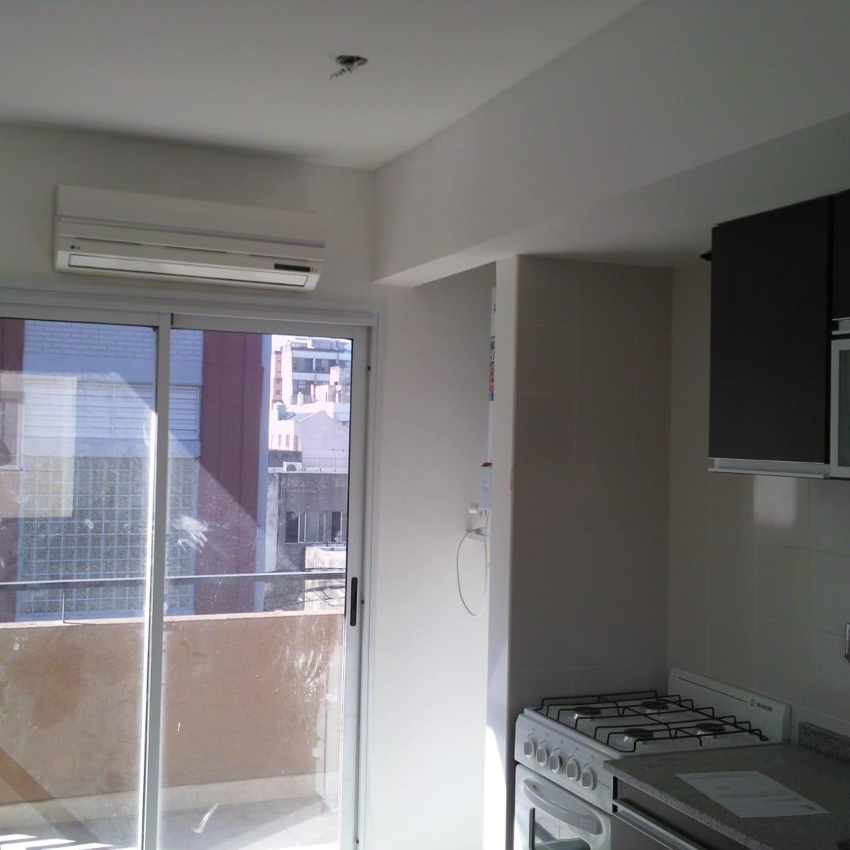 Foto de Muy lindo 2 ambientes con balcón Excelente ubicación, imagen 2