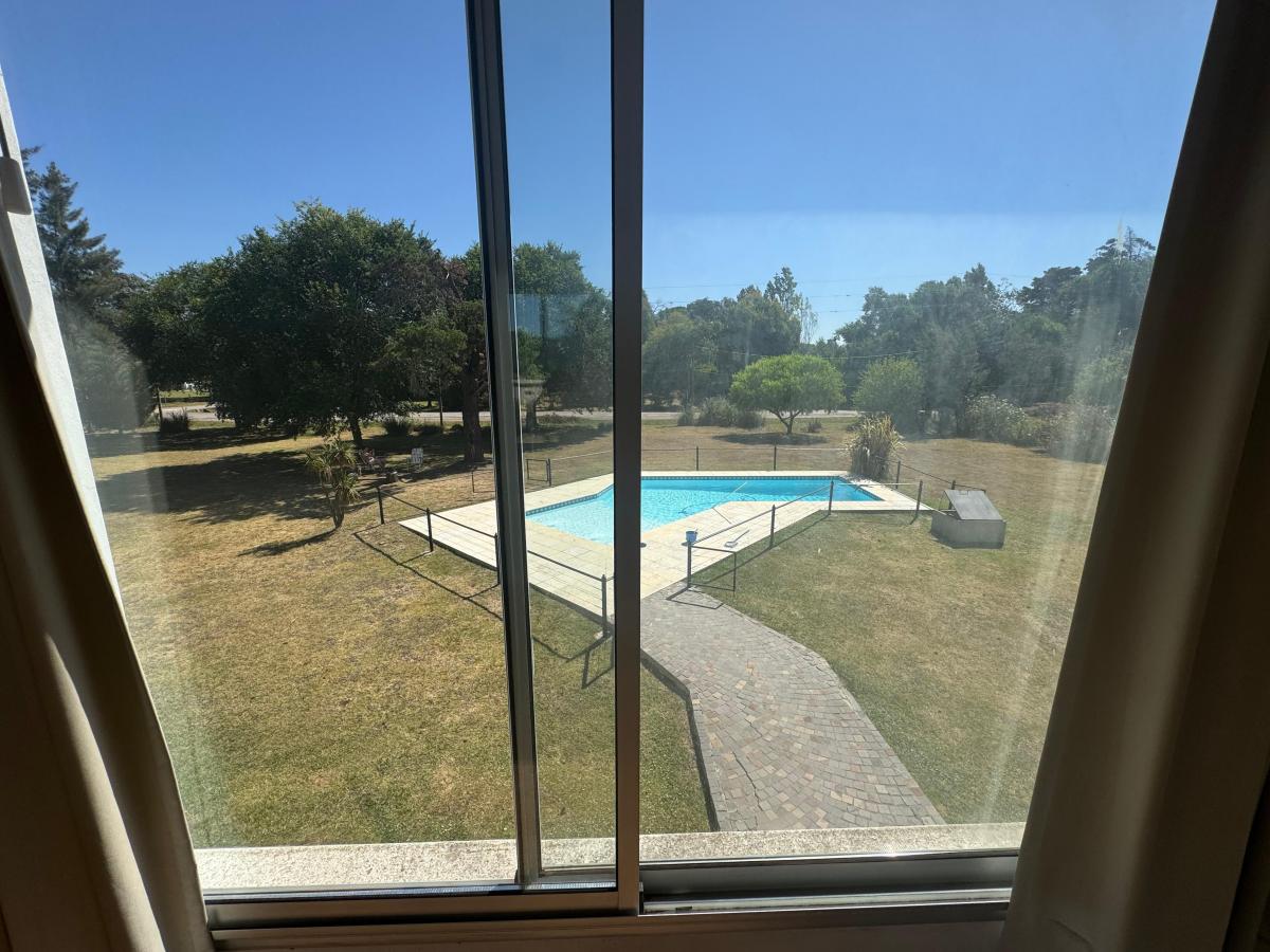 Foto de IMPONENTE CASA SOBRE 2 AMPLIOS LOTES EN BARRIO CERRADO PARQUE LAS, imagen 5