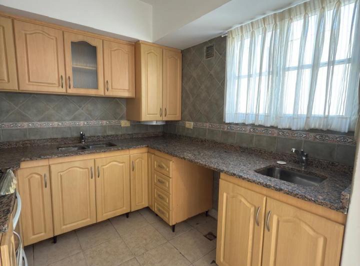 HERMOSO DEPTO 3 AMB, 2 BAÑOS EN PH 5