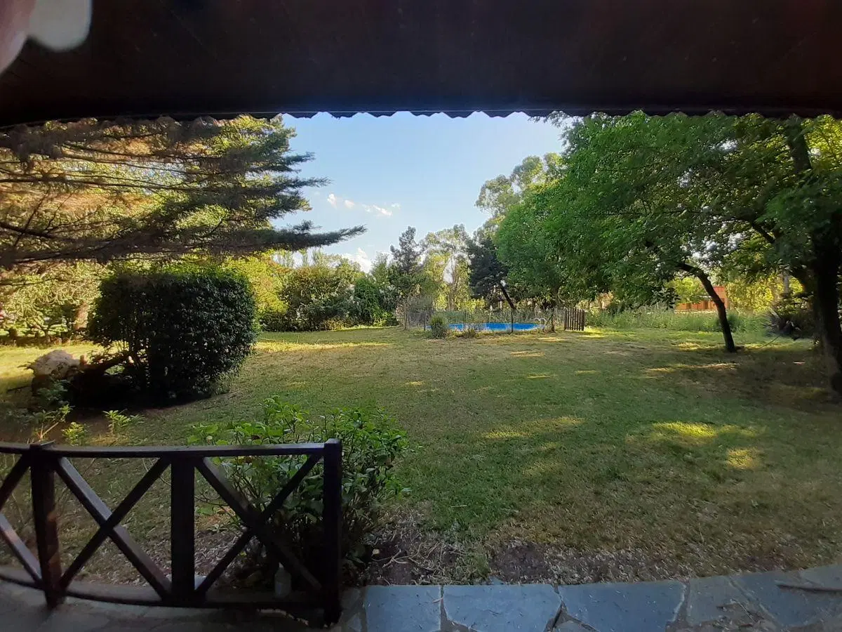 CABAÑA EN EL BOSQUE CON PISCINA GRAN LOTE 1