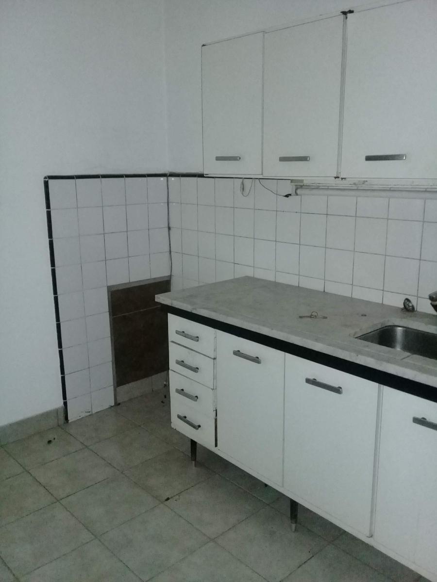 VENDE CASA EN PH 3 AMBIENTES MAS AMPLIO MONOAMBIENTE, IDEAL 2 FAMILIAS
