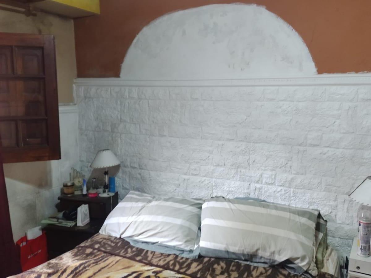 VENDE CASA CON GARAGE, PARQUE, QUINCHO Y PARRILLA