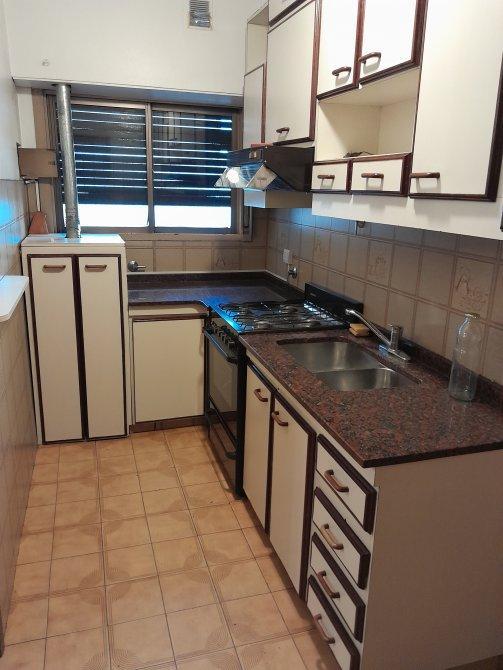 Foto de VENDE- DEPARTAMENTO 3 AMBIENTES CON COCHERA, imagen 2