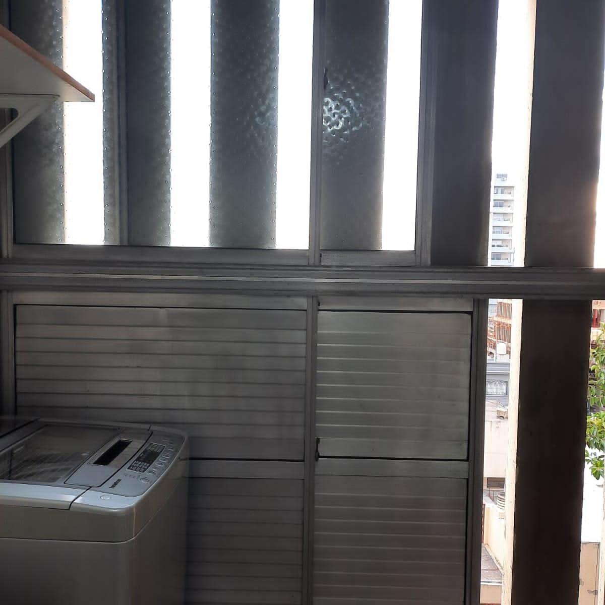 Foto de VENDE- Departamento 3 ambientes con balcón- Muy luminoso, imagen 3