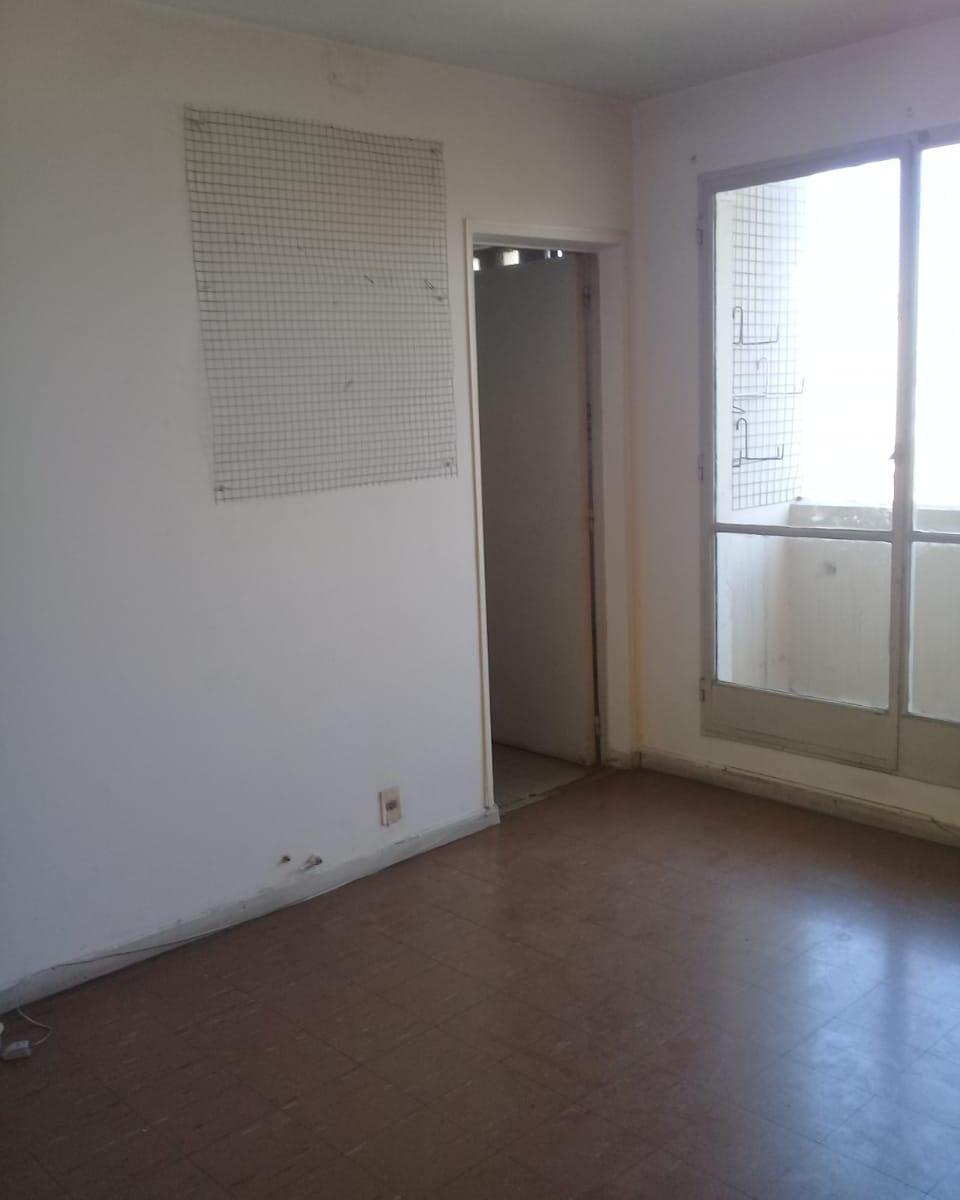 Foto de VENDE- Departamento 3 ambientes con balcón- Muy luminoso, imagen 5