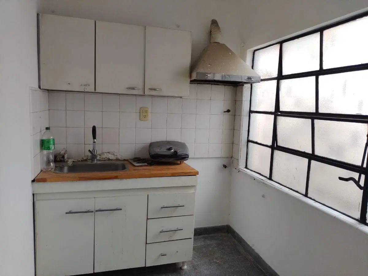 VENDE - CASA DE 3 AMBIENTE CON PATIO - APTO CREDITO 5
