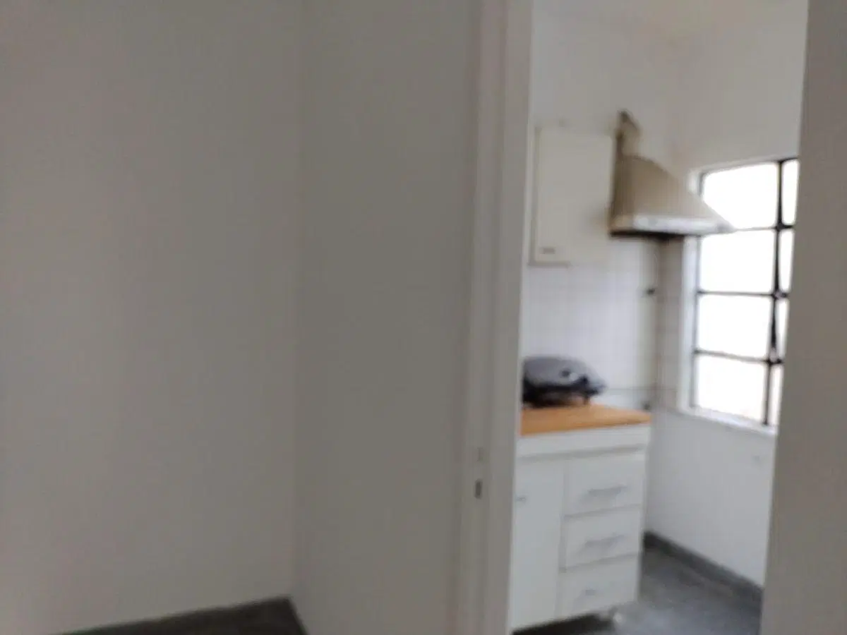VENDE - CASA DE 3 AMBIENTE CON PATIO - APTO CREDITO 4