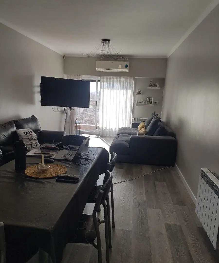 VENDE - AMPLIO DEPTO 3 AMBIENTES - IMPECABLE Y EXCELENTE UBICACION 1