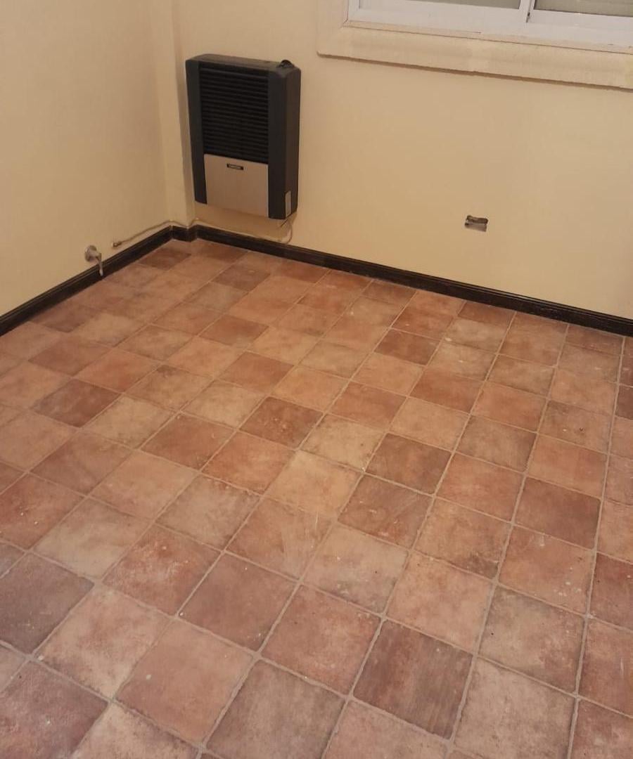 Foto de ALQUILER DEPARTAMENTO 4 AMBIENTES - EXCELENTE UBICACION, imagen 4