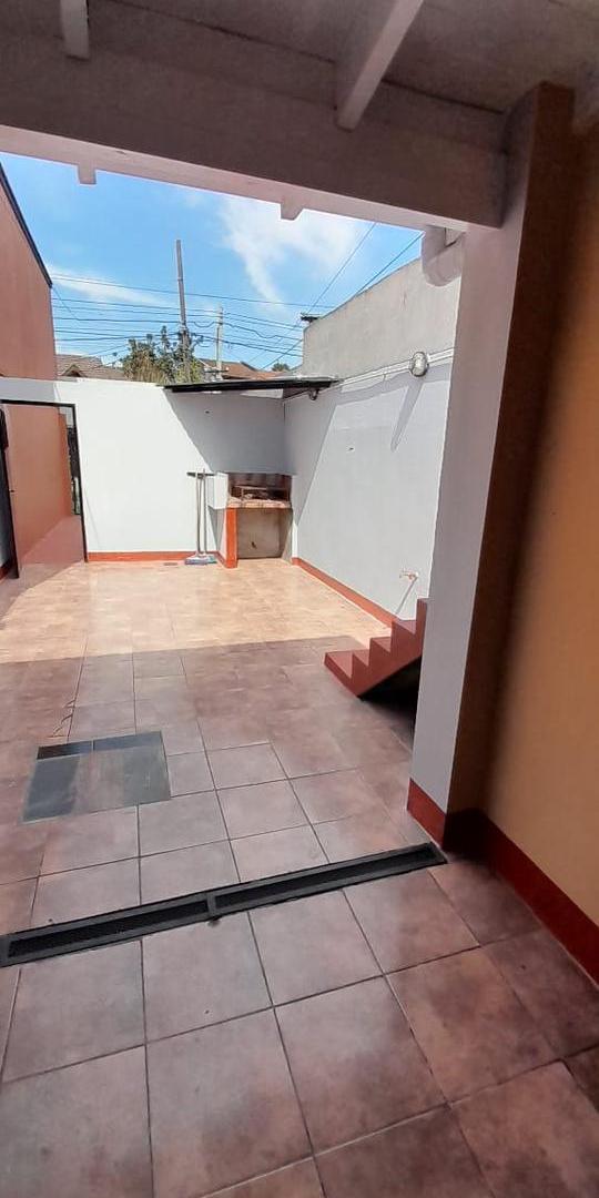 Foto de ALQUILA- Departamento tipo casa de 2 AMBIENTES, imagen 4