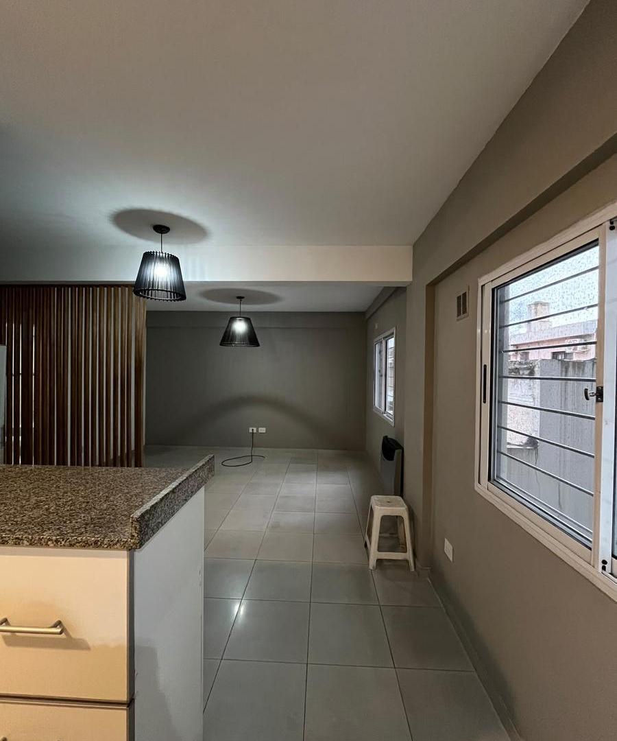 Foto de VENDE- Departamento de 2 ambientes- Excelente ubicación, imagen 4