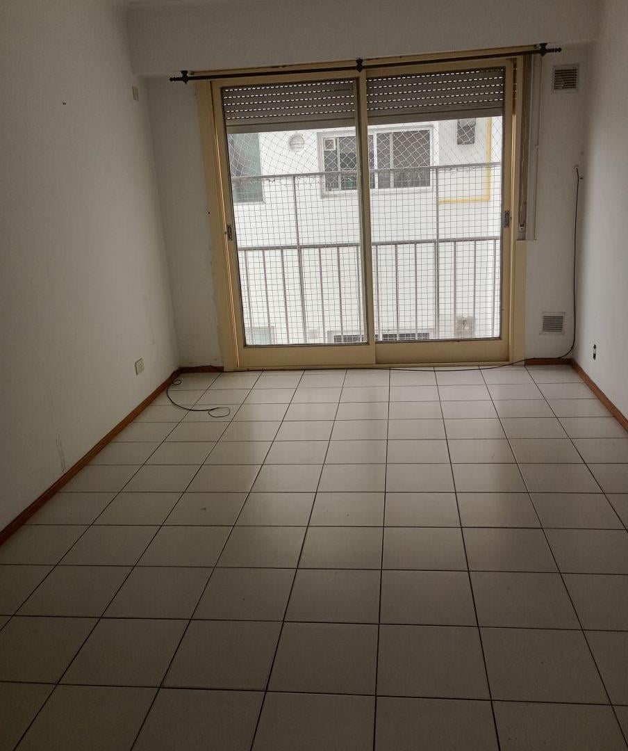 Foto de Cpmodo Depto.2 amb.pleno centro comercial Olivos., imagen 5