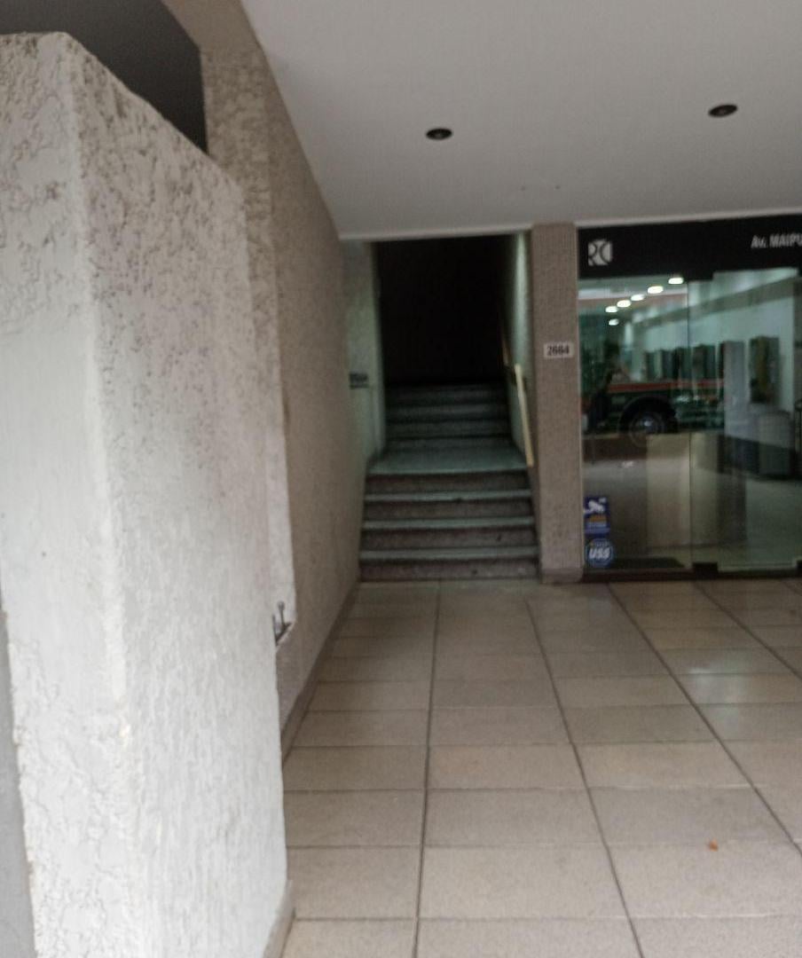 Cpmodo Depto.2 amb.pleno centro comercial Olivos.