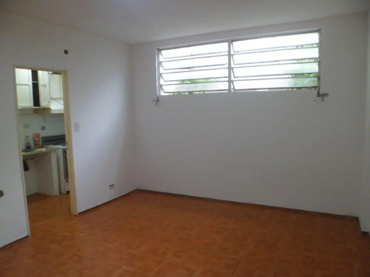 Monoambiente en Planta Baja, sin expensas, a 1 cuadra Avda.Maipú. 2