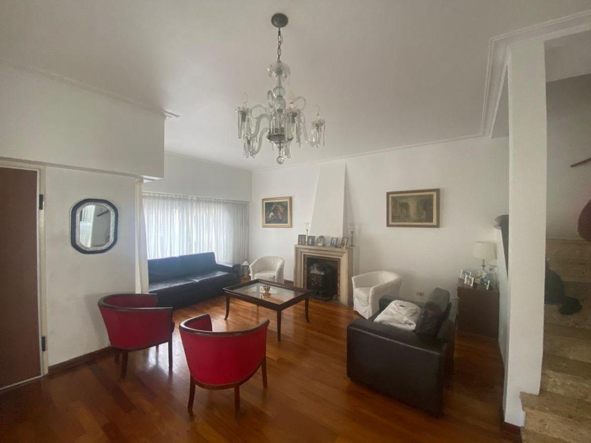 Foto de Impecable y cómodo chalet de 5 ambientes, pisos parquet, Seguridad, imagen 5