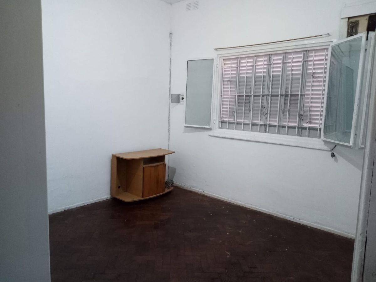 Foto de Cómoda casa a mejorar, 3 amb., Ideal Uso Comercial, Amplia Terraza, 1, imagen 5
