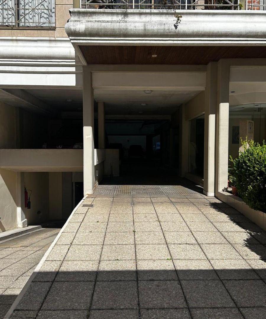 Foto de Cómodo depto.2 ambientes, apto profesional, pleno centro Olivos, imagen 2