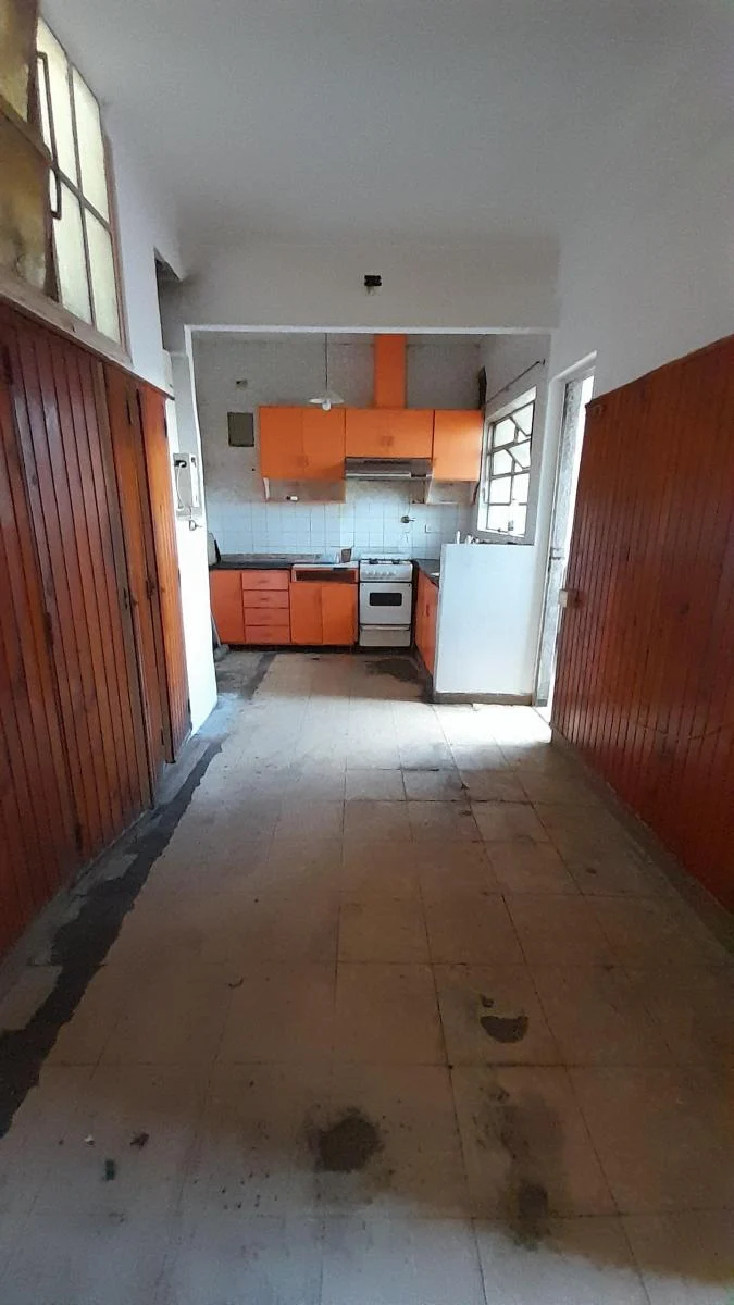 Amplio PH 3 Amb C/dep y Patio a Reciclar 1