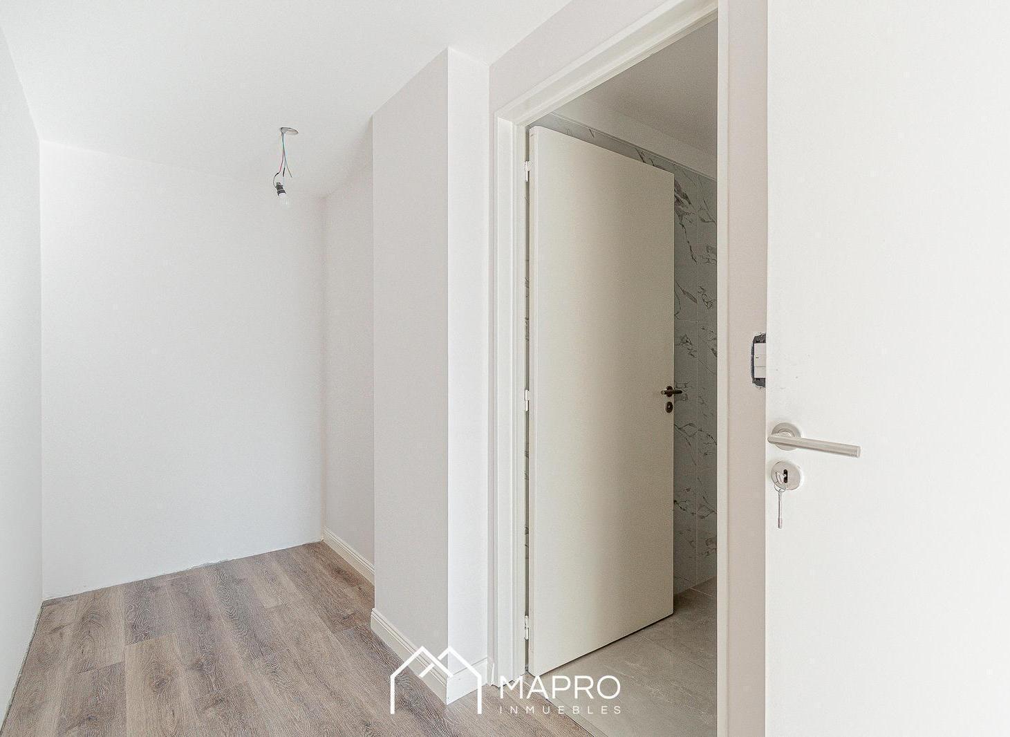 Unico 3 ambientes con balcon aterrazado cochera y amenities en Parque Chacabuco