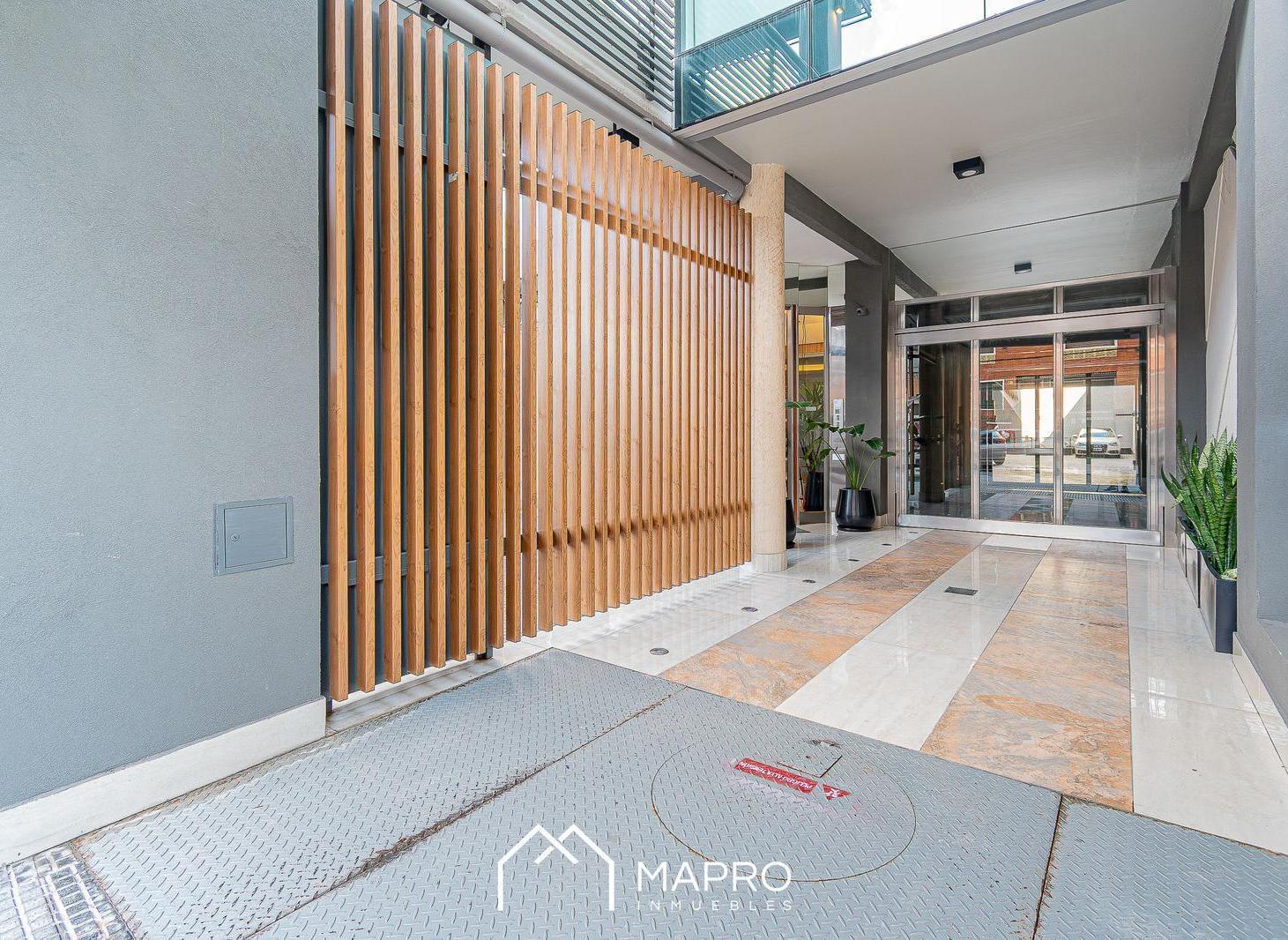 Unico 3 ambientes con balcon aterrazado cochera y amenities en Parque Chacabuco