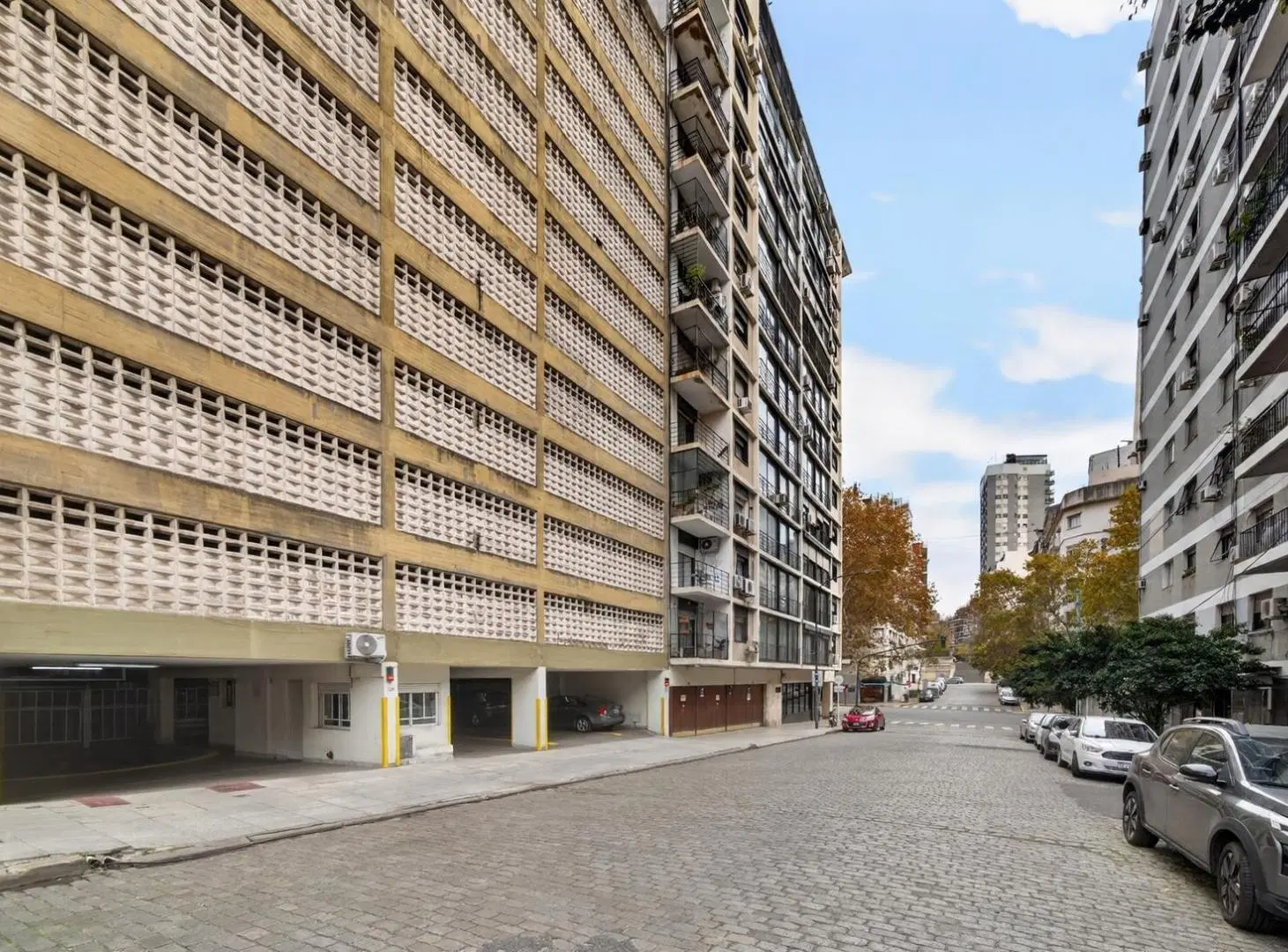Cochera cubierta en venta Recoleta Con VALET parking 2