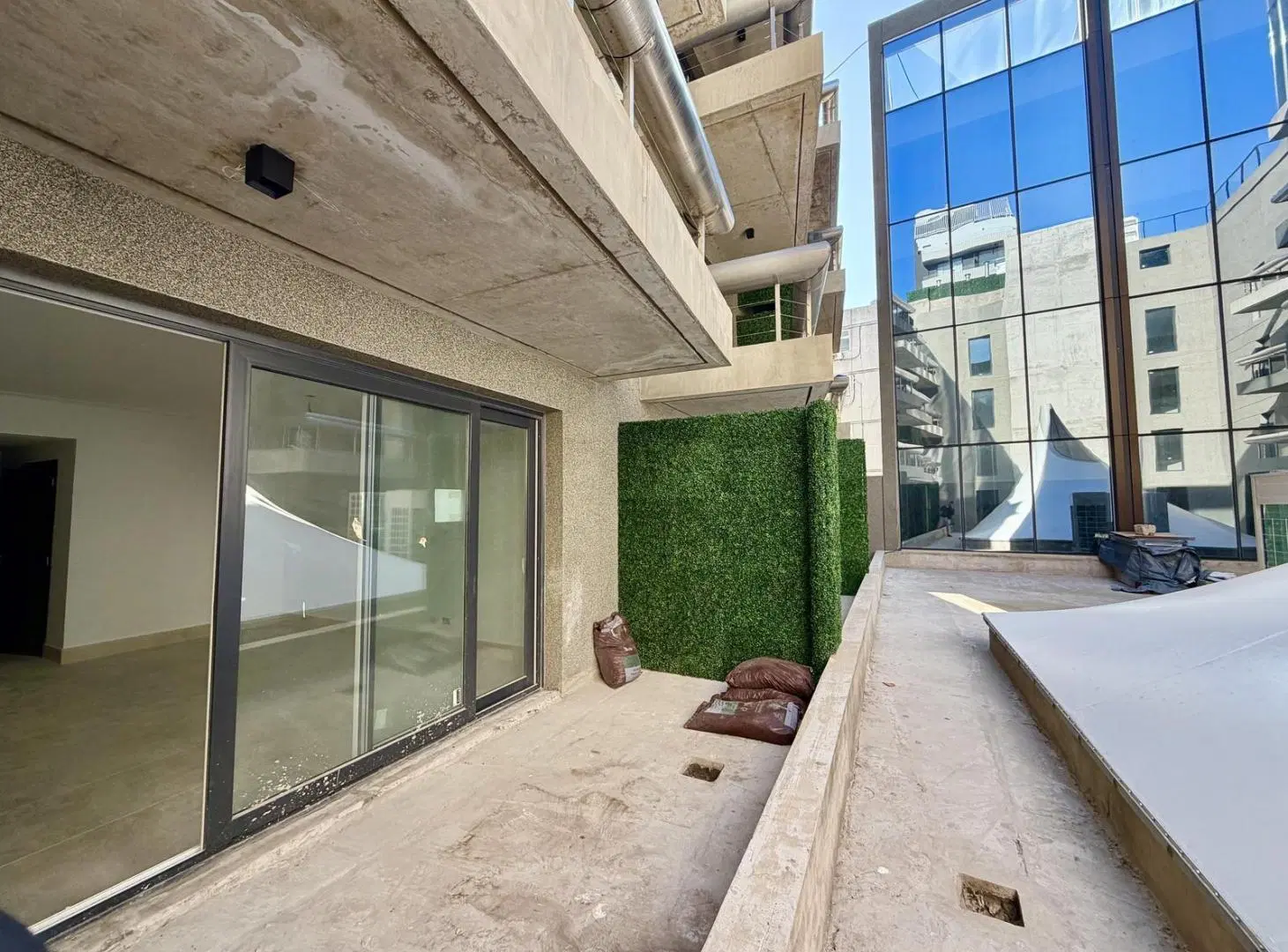 Moderno monoambiente con COCHERA en la exclusiva torre QIUB - Palermo Hollywood 5