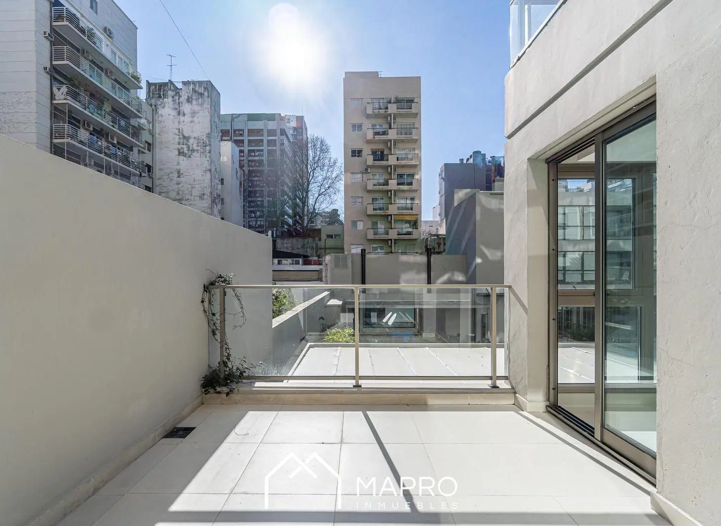 Super luminoso 2 ambientes con balcón terraza y amenities en Belgrano 5