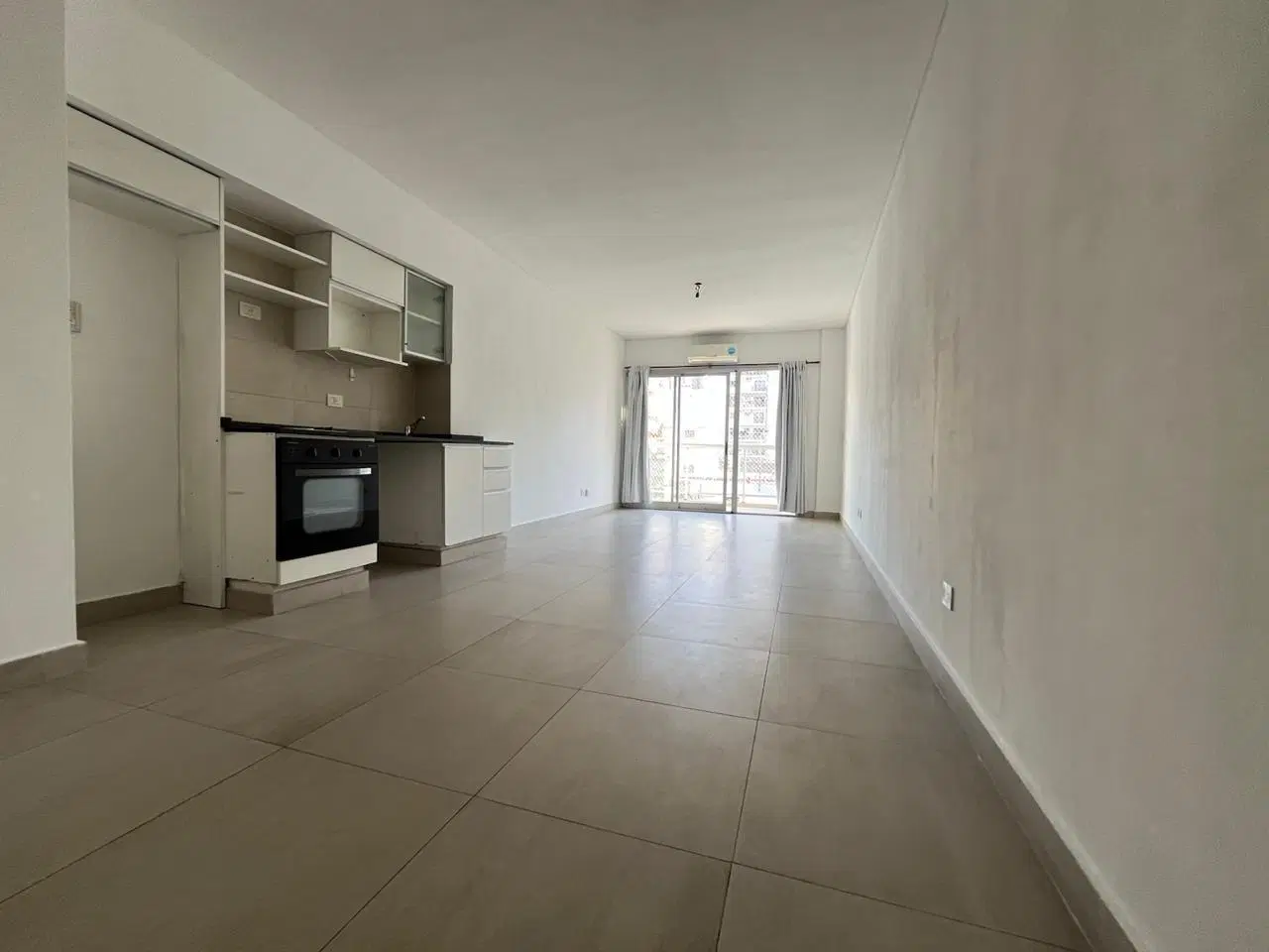 Impecable 2 ambientes. Muyyy  Luminoso. Balcon. Villa Crespo 2