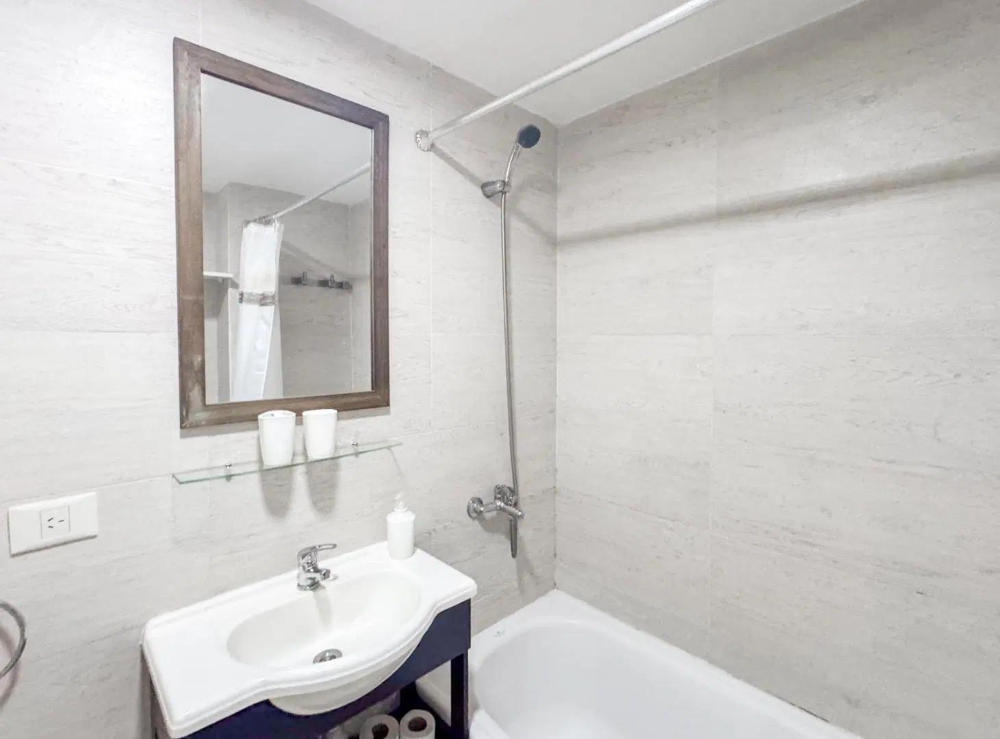 Moderno Departamento 2 ambientes con Balcon ALQUILER TEMPORAL 3 MESES 3