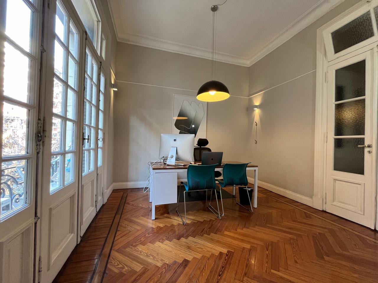 Foto de Especatcular oficina en edificio de estilo - Belgrano, imagen 3