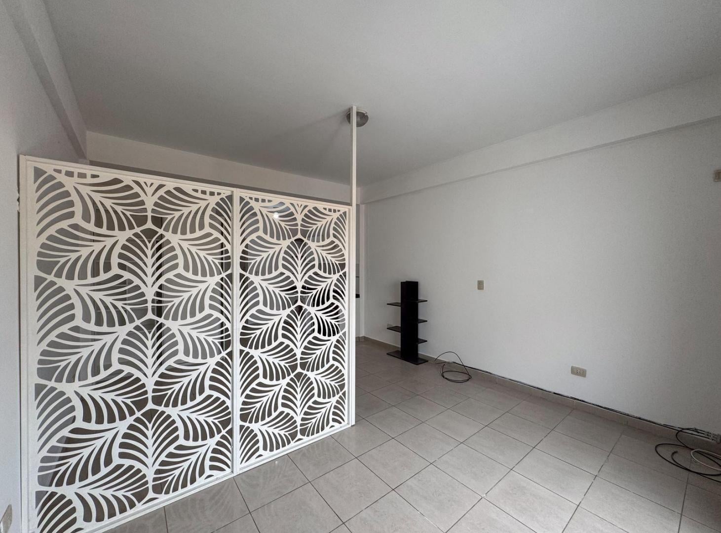 Foto de Alquiler - Monoambiente luminoso - Villa Luro, imagen 3