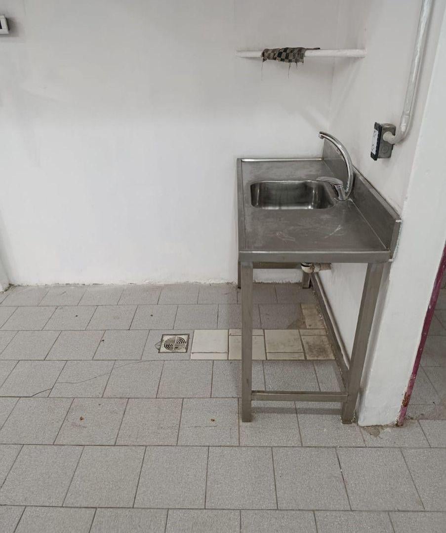Foto de Depósito/ Local Comercial en Alquiler - Monte Grande. Oportunidad!, imagen 5