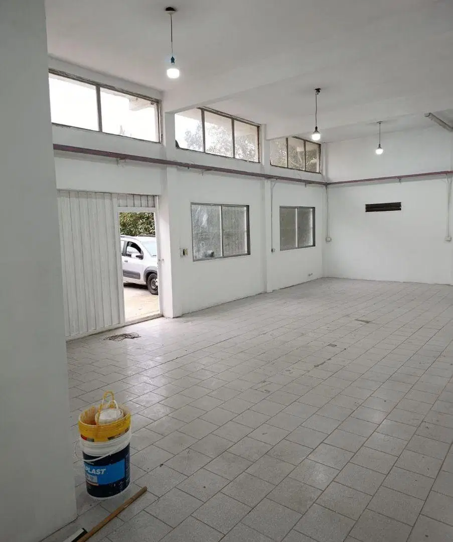 Depósito/ Local Comercial en Alquiler - Monte Grande. Oportunidad! 2