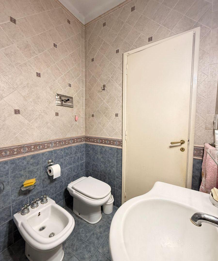 Foto de Estratégico Chalet en Monte Grande! en Venta., imagen 1