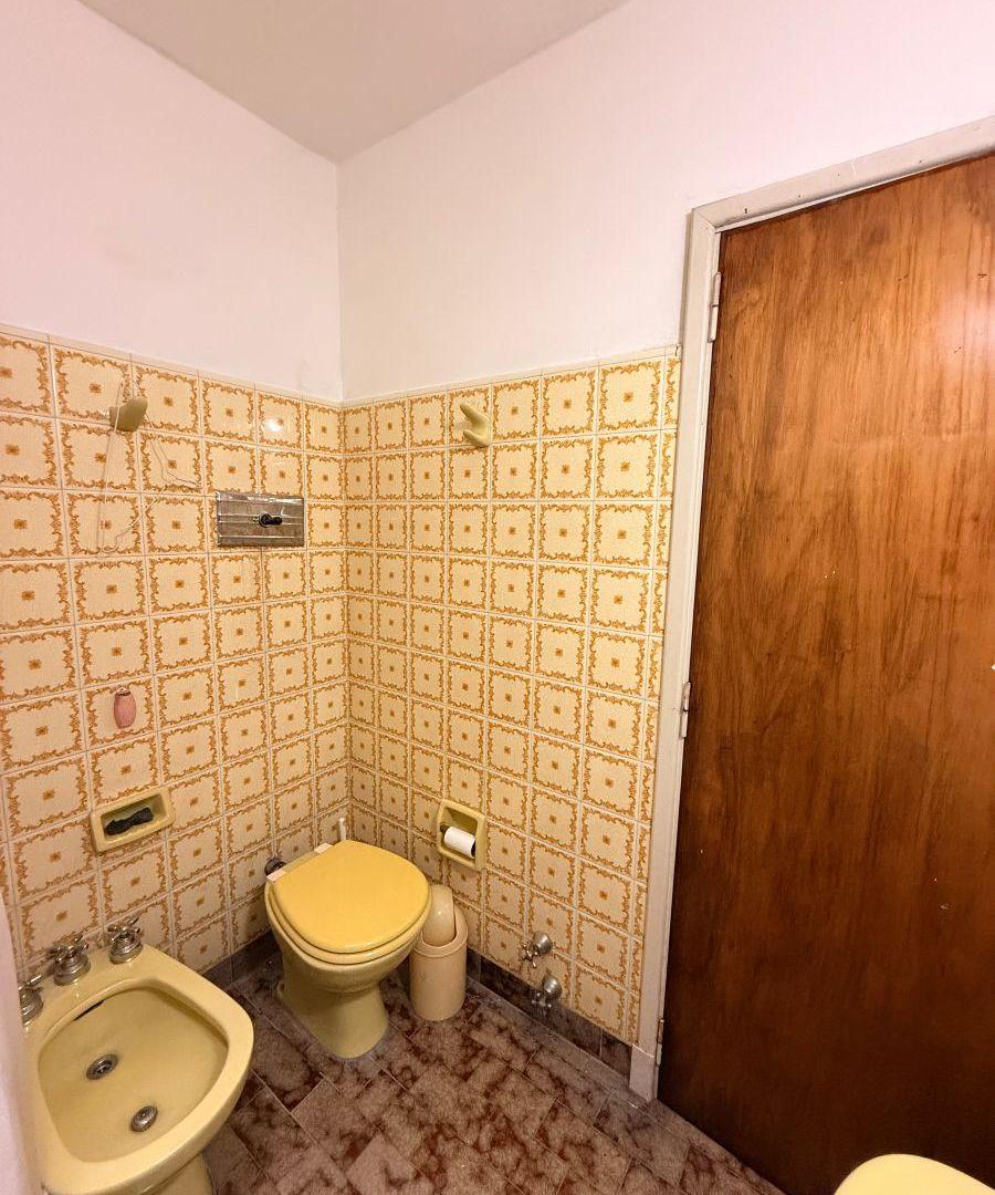 Foto de Estratégico Chalet en Monte Grande! en Venta., imagen 3