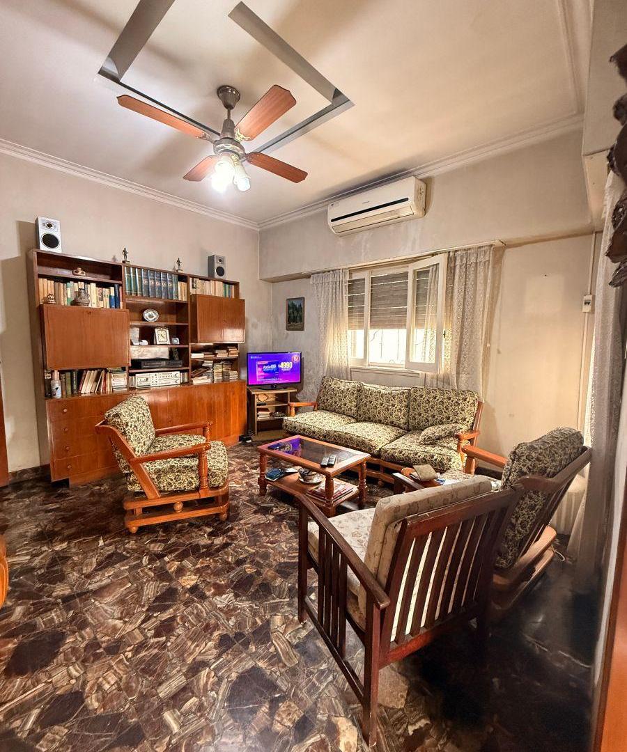 Foto de Estratégico Chalet en Monte Grande! en Venta., imagen 2
