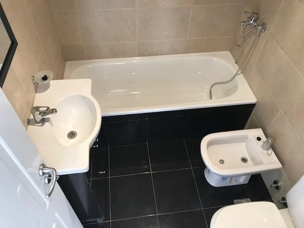 IMPECABLE DEPARTAMENTO 2 AMBIENTES CON BALCON 6