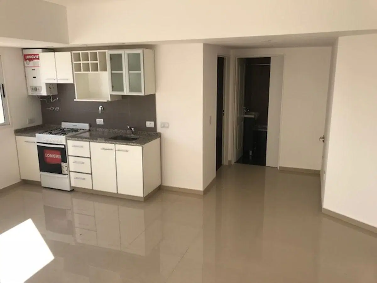 IMPECABLE DEPARTAMENTO 2 AMBIENTES CON BALCON 1
