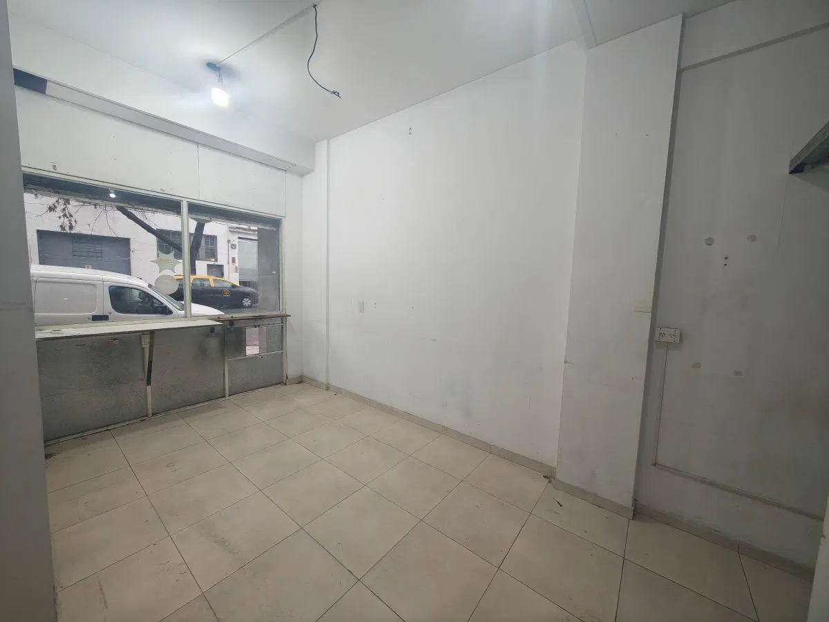 Monte Castro - Av. Jonte 3900 - Local Comercial 5