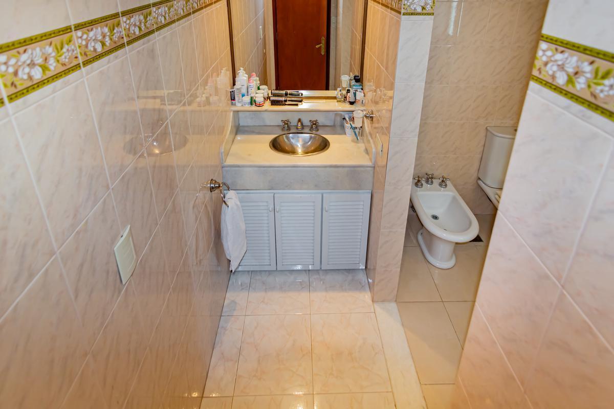 Centeno Al 800 - Venta de Casa 3 Dorm. en Rosario 5