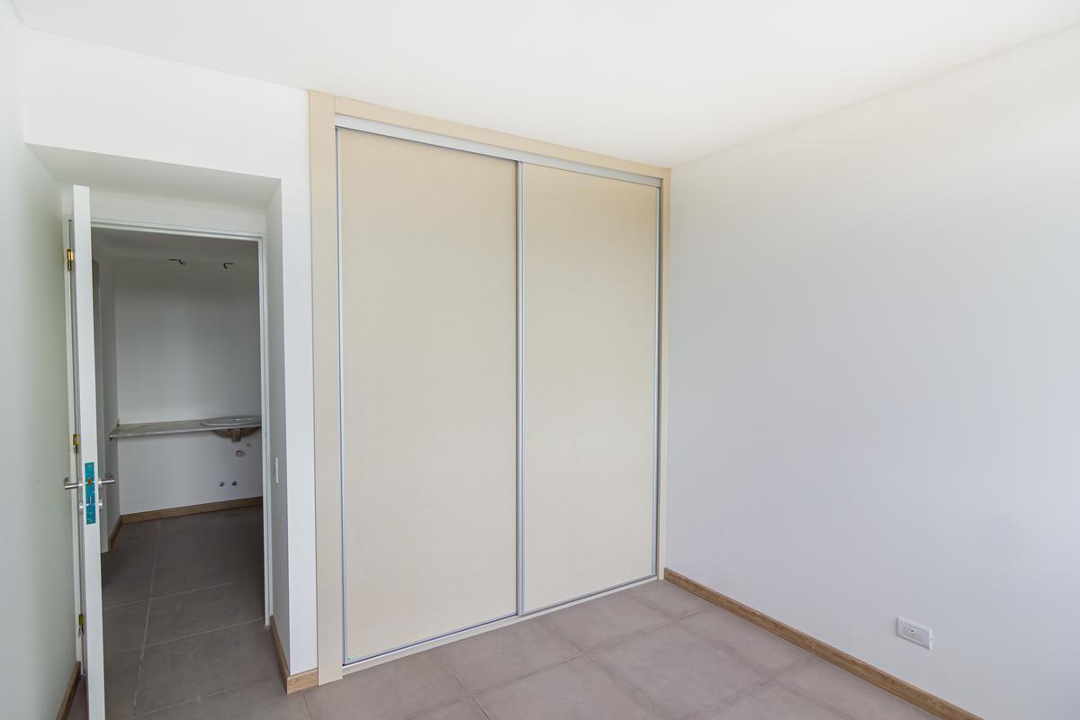 Av San Martín 1392 01 04 – Torre Paraiso 3