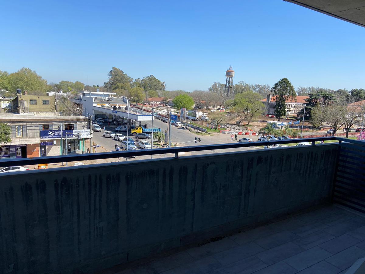 Av San Martin Al 1300 Venta Departamento 3 Dorm. en Granadero Baigorria 2