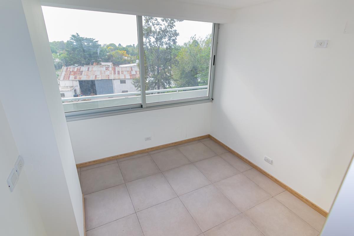 Av San Martin Al 1300 Venta Departamento 3 Dorm. en Granadero Baigorria 3