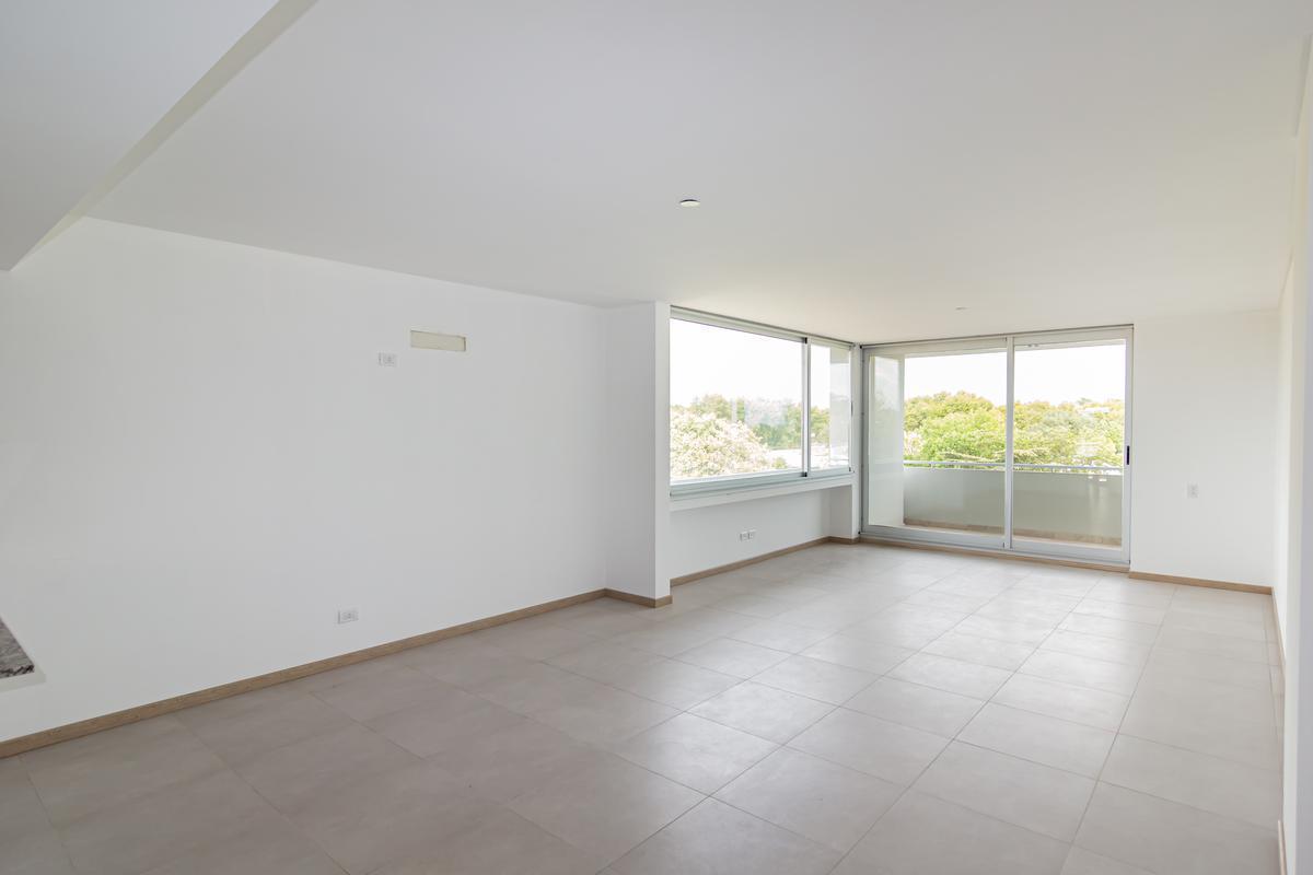 Av San Martín Al 1300 Venta Departamento 3 Dorm. en Baigorria – Torre Paraiso 3