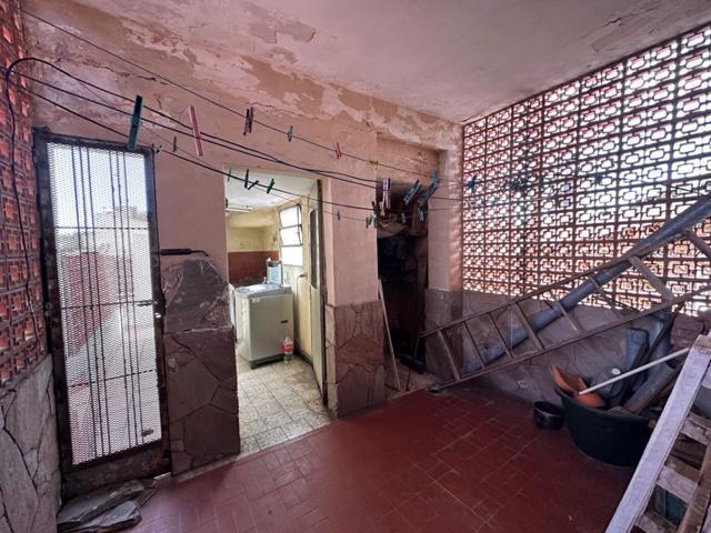 Casa de 3 Dorm. con Una Cochera en Barrio Triangulo - Rosario 4