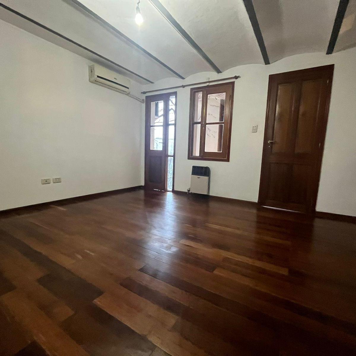 Chacabuco Al 1800 - Venta Casa de Uso Comercial - 4 Dorm. en Rosario 5