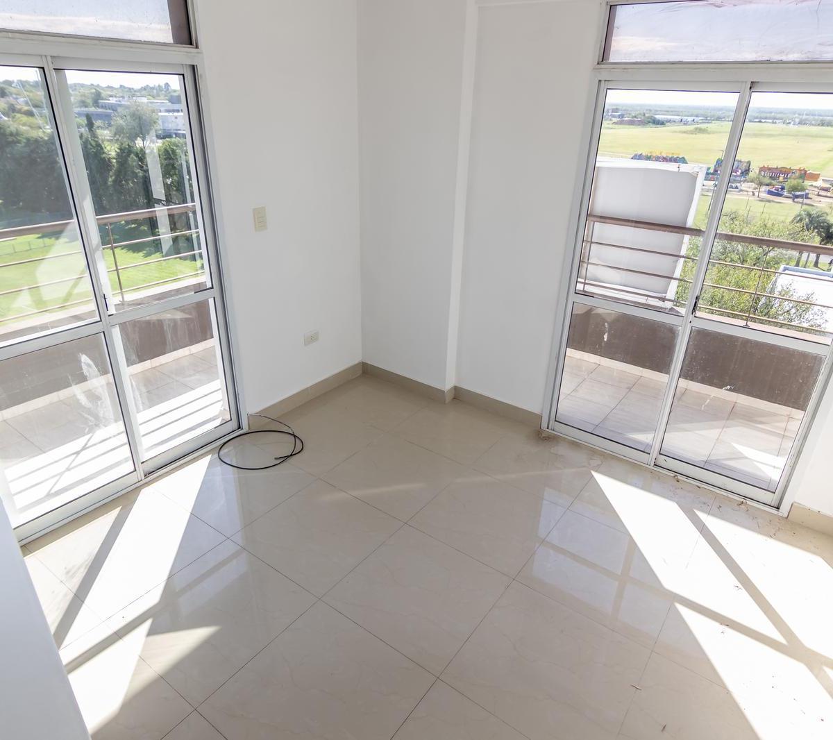 Venta Departamento 2 Dorm. en Granadero Baigorria 5