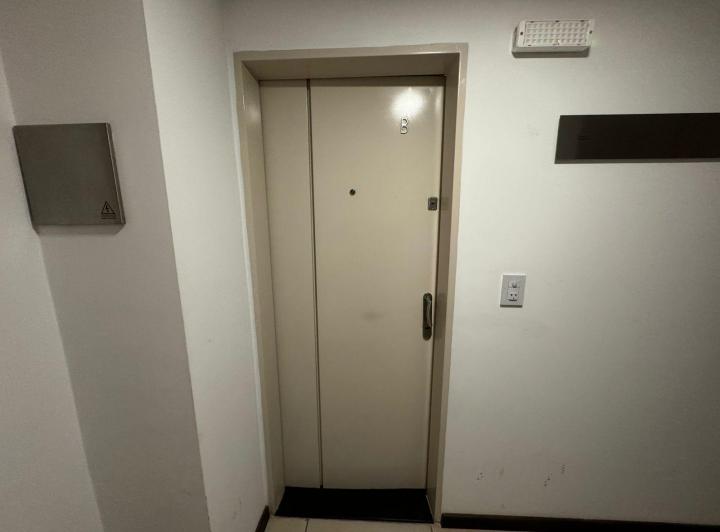 Foto de AV FRANCIA AL 1400 - VENTA MONOAMBIENTE EN ROSARIO CENTRO, imagen 4
